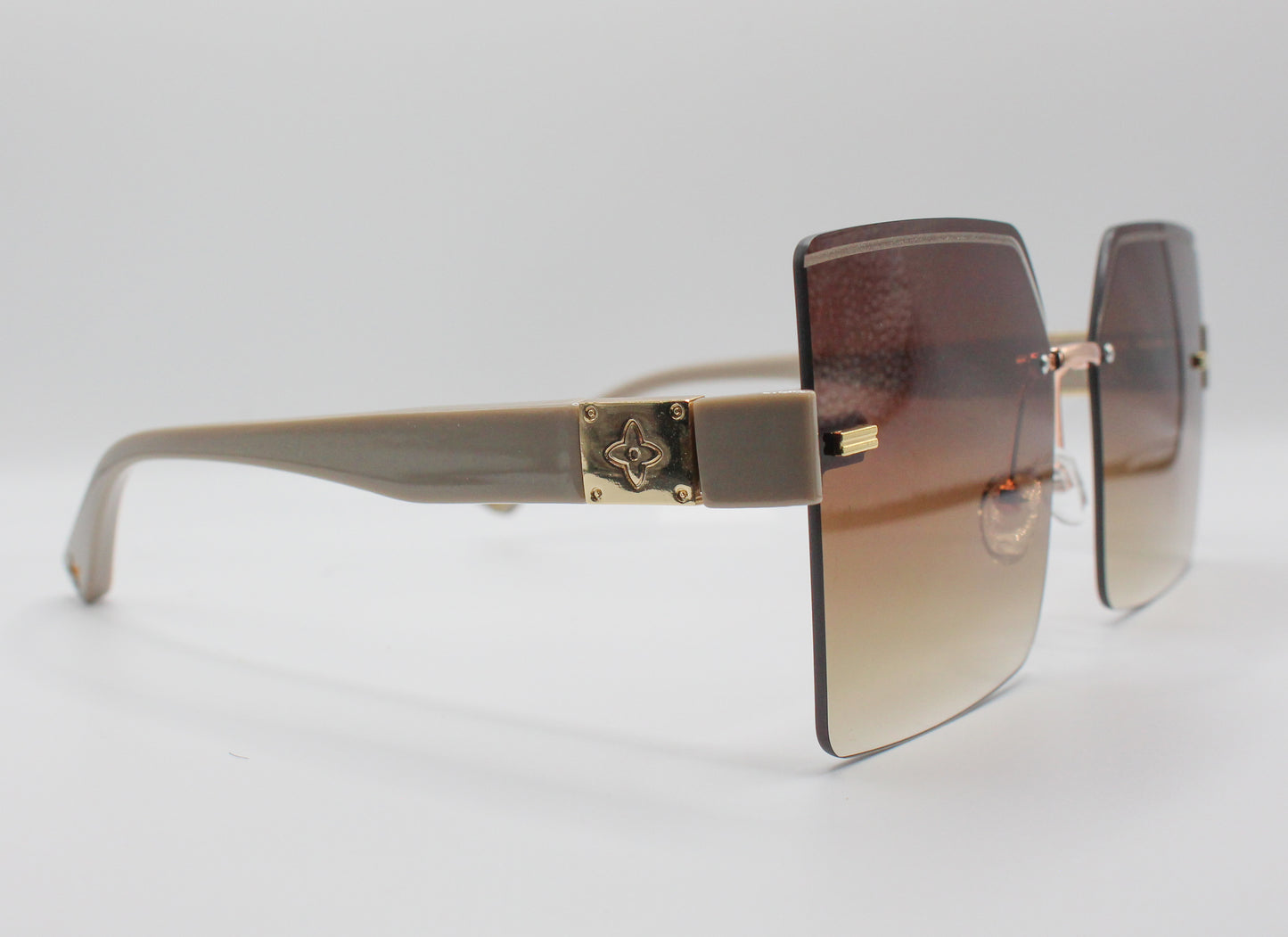 "Slayed" Oversize Rimless Square Sunglasses